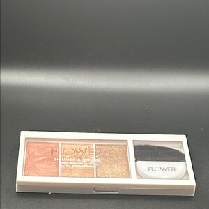 FLOWER Shimmer & Strobe Highlighter Palette - Peach & Champagne